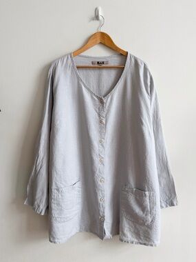 FLAX • Linen Button-Front Top